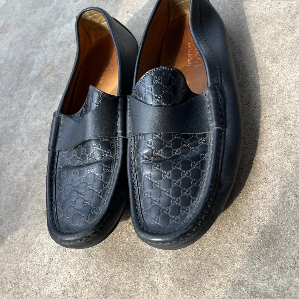 Gucci Authentic Embossed Black Leather Slip-On Loafers Men’s Sz 8.5